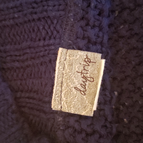 Daytrip sweater - Picture 4 of 5